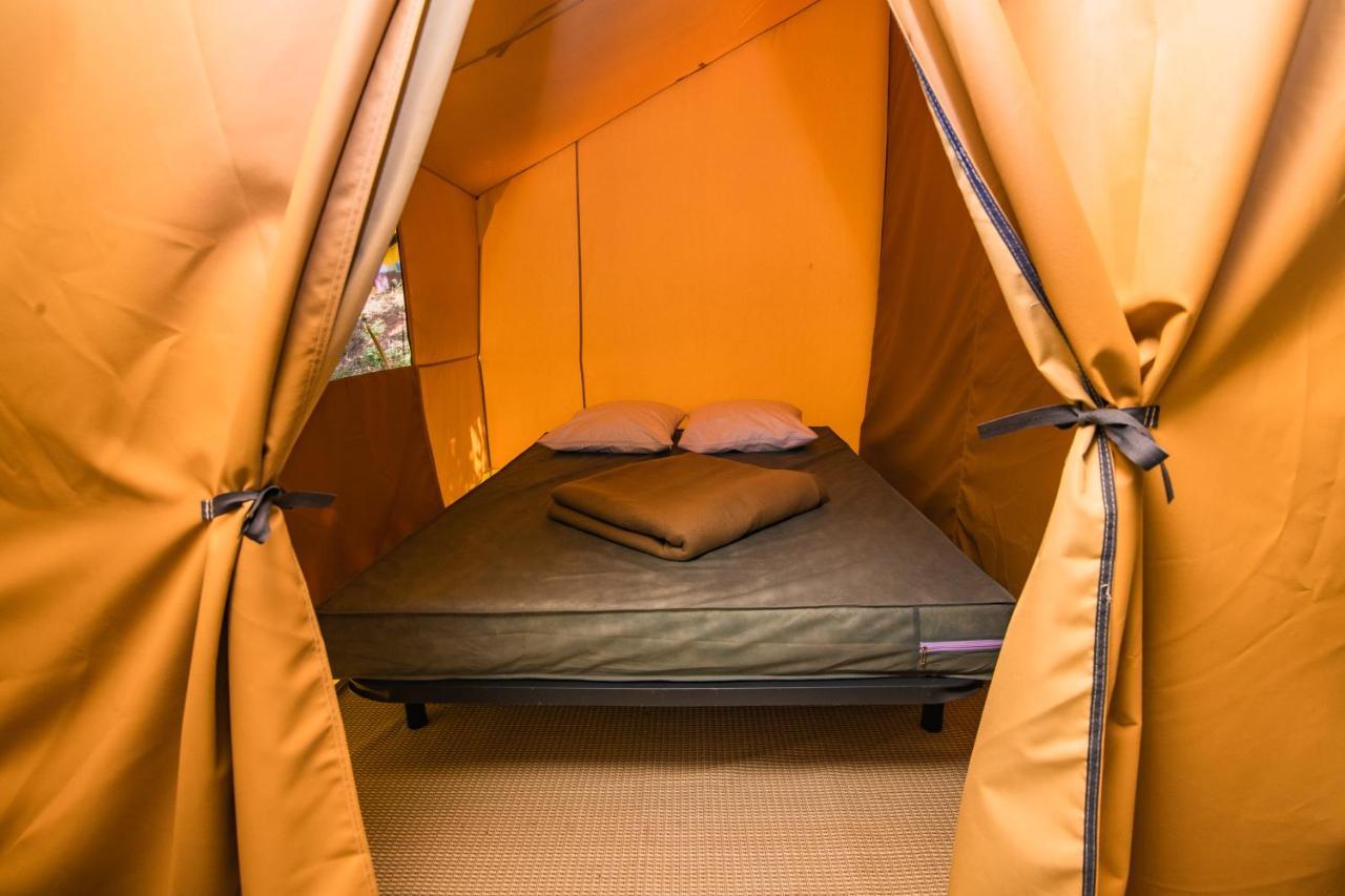 Camping Onlycamp Des Halles Decize Exterior photo