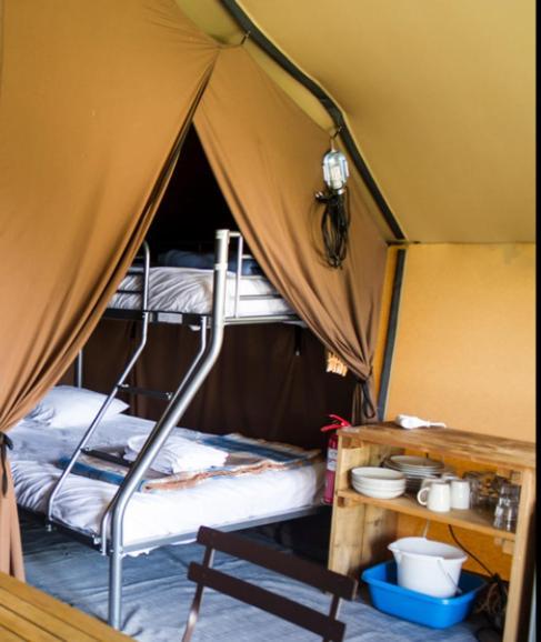 Camping Onlycamp Des Halles Decize Exterior photo